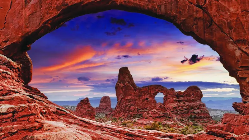 North Window Arch and Turret Arch at sunset.